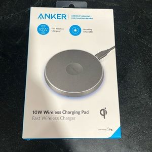 Anker 10W wireless charging pad